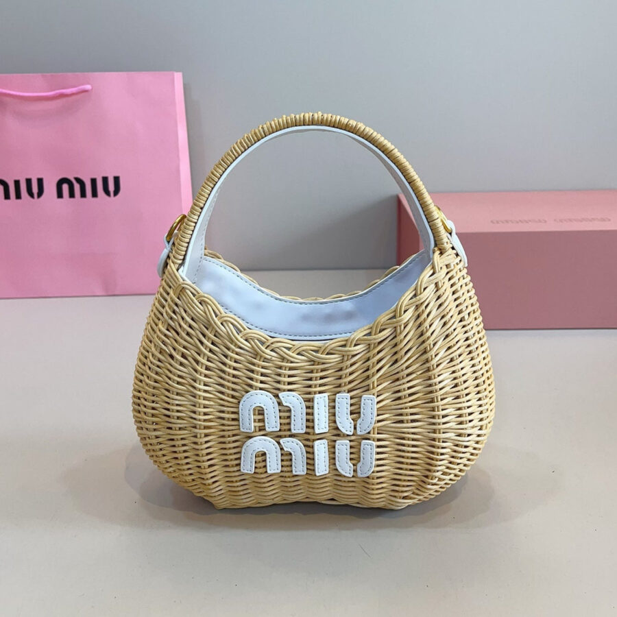 WANDER WICKER HOBO BAG 13 IN TAN BROWN HANDWOVEN WITH WHITE CALFSKIN LOGO | Studio Nafay