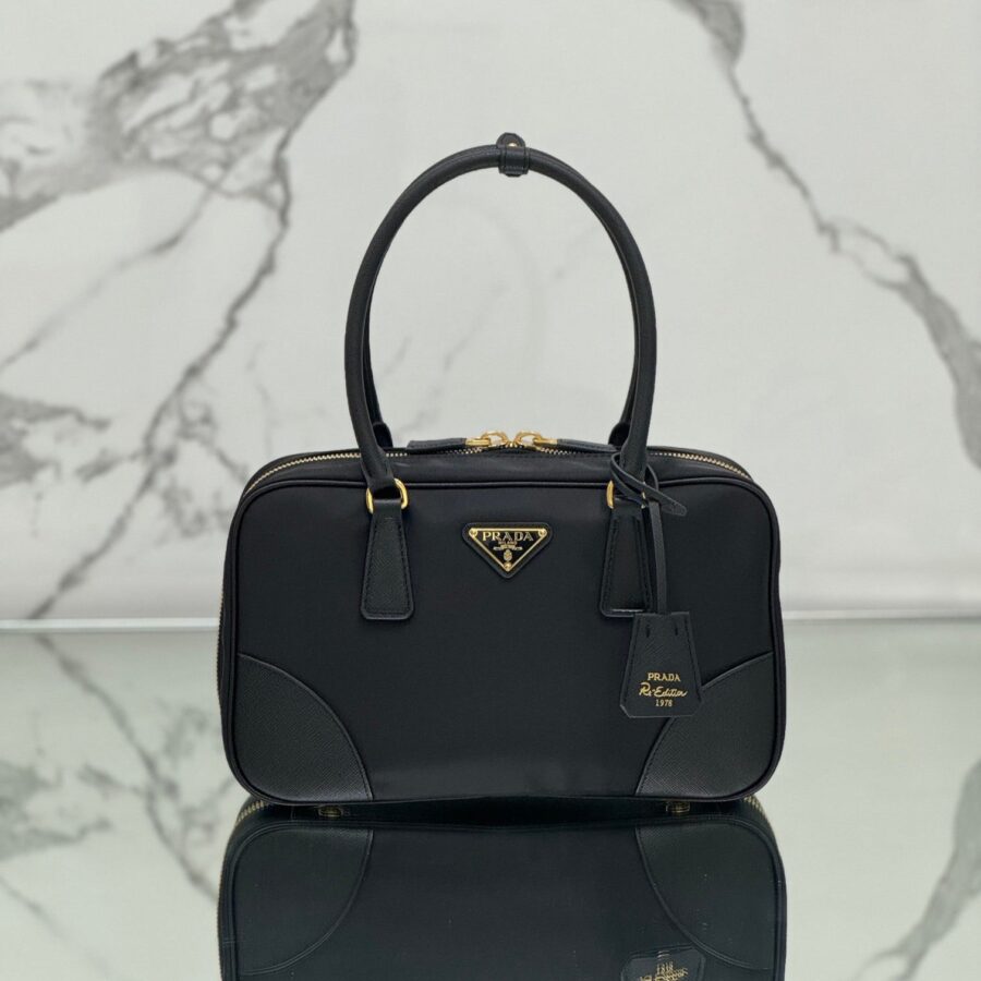 MEDIUM TOP HANDLE BAG 30 IN BLACK NYLON AND CALFSKIN TRIM | Studio Nafay
