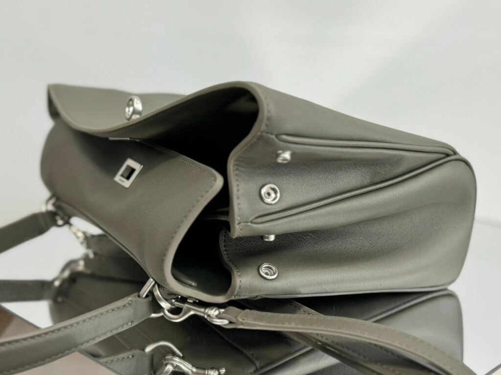 RODEO SMALL BAG 29 IN KHAKI GREEN SMOOTH CALFSKIN SILVER HARDWARE | Studio Nafay