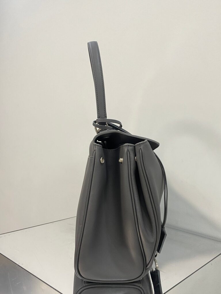 RODEO MEDIUM BAG 35 IN GREY SMOOTH CALFSKIN SILVER HARDWARE | Studio Nafay
