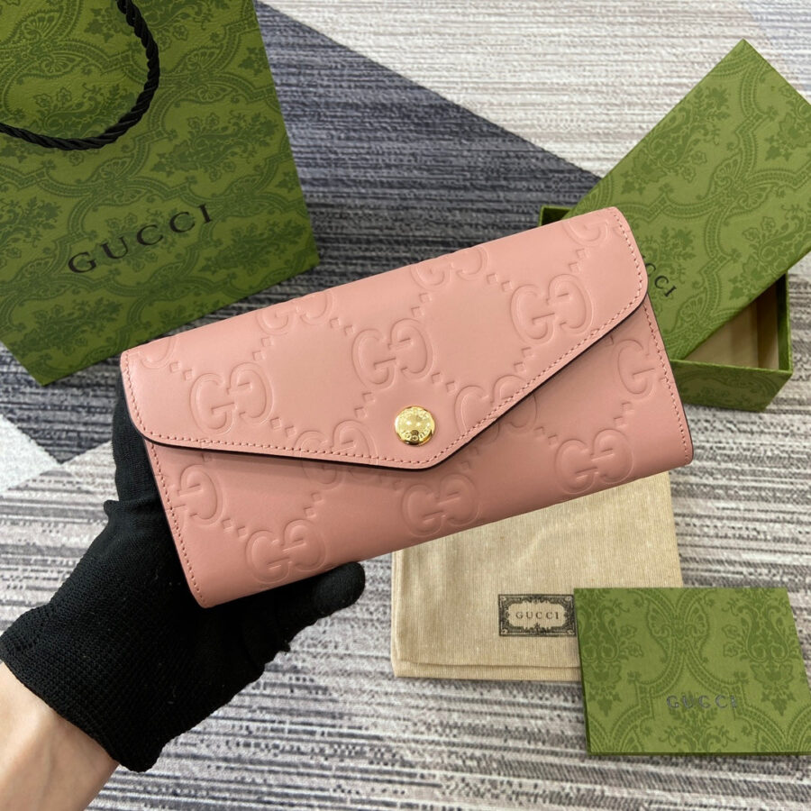 CONTINENTAL WALLET 19 IN PINK EMBOSSED CALFSKIN GOLD HARDWARE | Studio Nafay