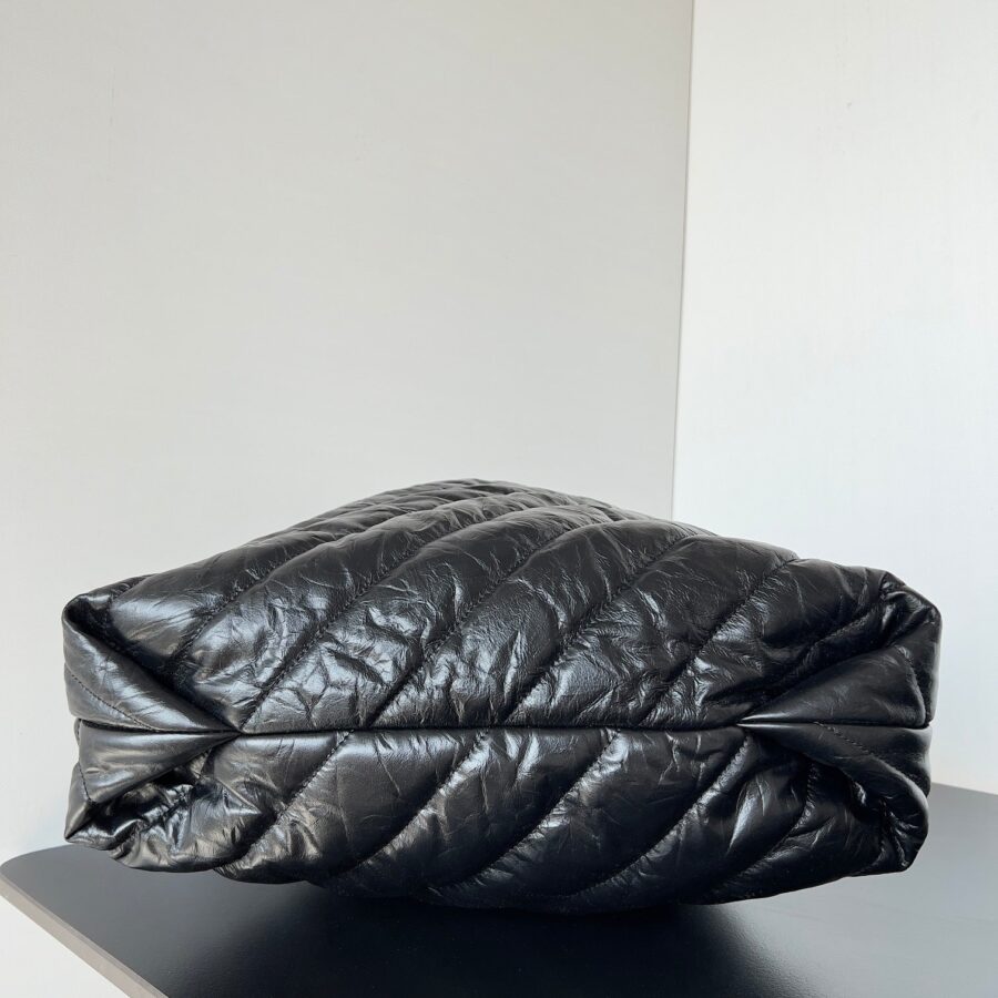 CRUSH LARGE TOTE BAG 46 IN BLACK QUILTED CALFSKIN SILVER HARDWARE | Studio Nafay