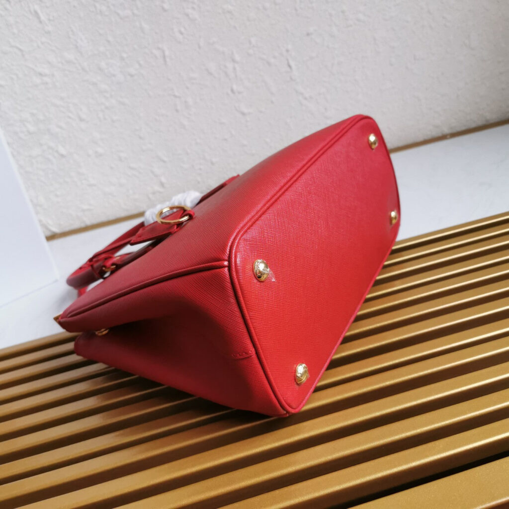PRA GALLERIA 28 BAG IN CHERRY RED SAFFIANO LEATHER - Product Image 2