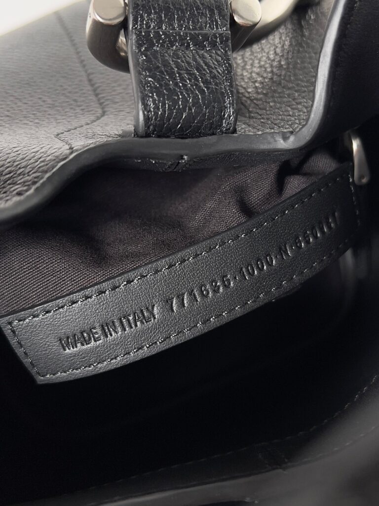 SILVER LOCKER SHOULDER BAG 24 IN BLACK CALFSKIN - Product Image 2