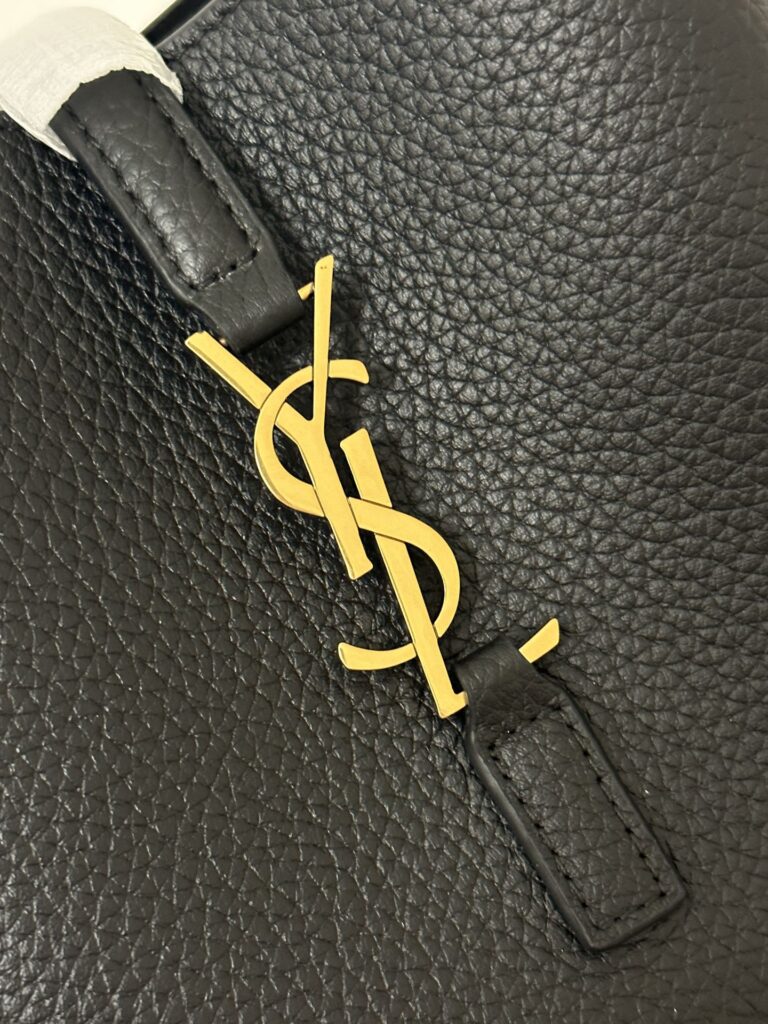 le 5a7 baby 15cm black grained leather - Product Image 2