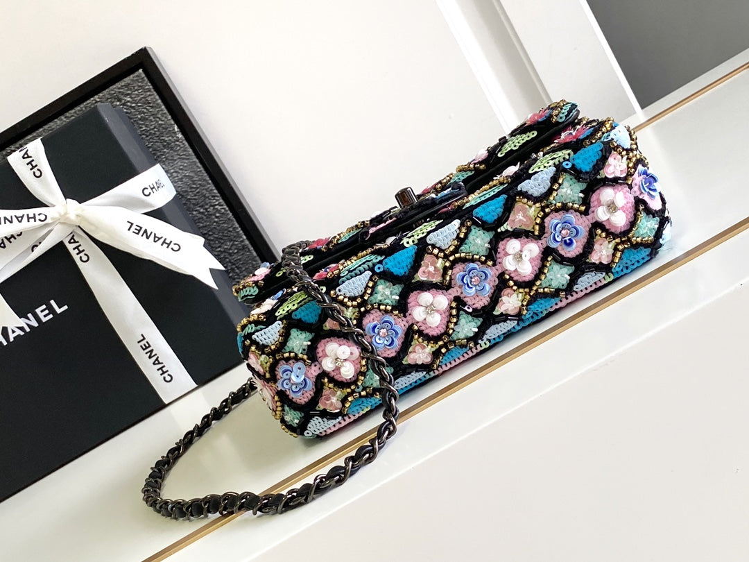 Designer Flap Bag black – front view