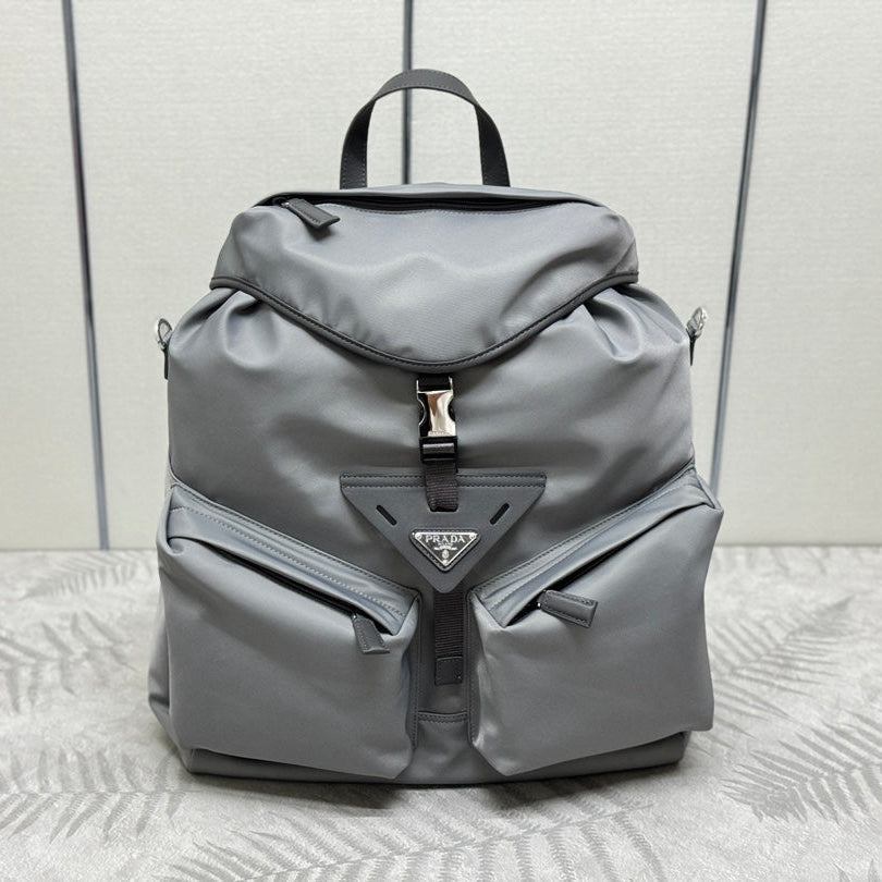 TRIANGLE LOGO BACKPACK 42 IN RHINO GRAY RE-NYLON | Studio Nafay