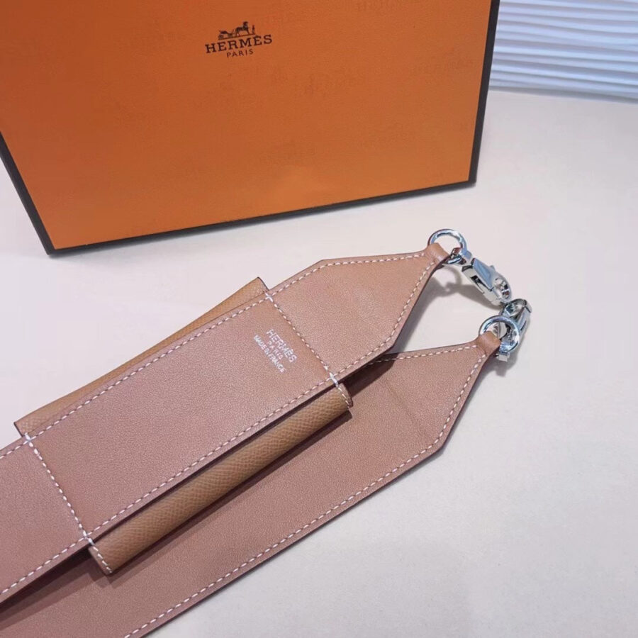 kelly pocket 50mm brown epsom silver hardware shoulder strap | Studio Nafay