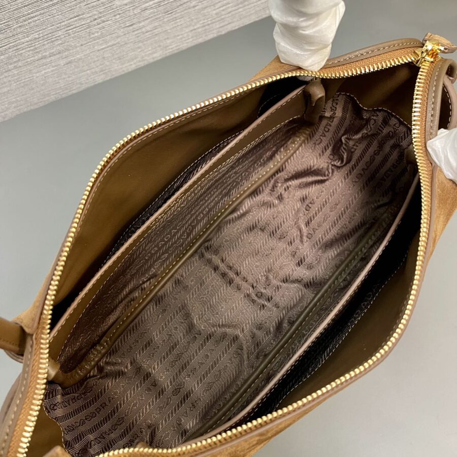 SHOULDER BAG 28 IN TAWNY BROWN SUEDE GOLD LOGO | Studio Nafay