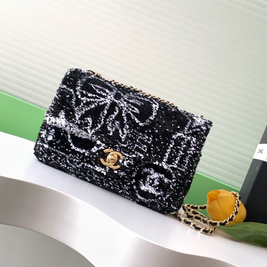 CC 24S Flap Bag Mini 21cm Black White Sequin Gold Hardware 238439 | Studio Nafay