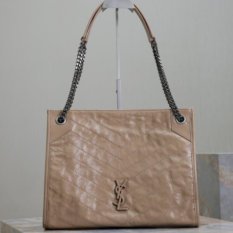 NIKI SHOPPING BAG 33 IN LIGHT BROWN CRUMPLED CALFSKIN | Studio Nafay