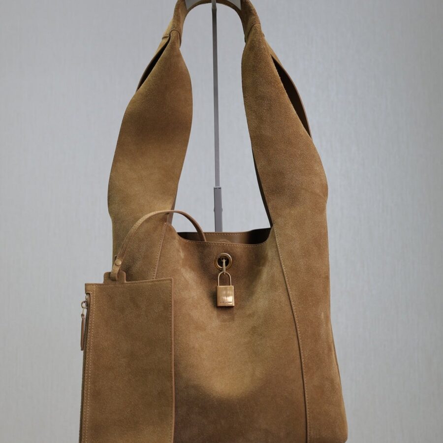 TANGER HOBO BAG 27 IN PEANUT BROWN SUEDE | Studio Nafay