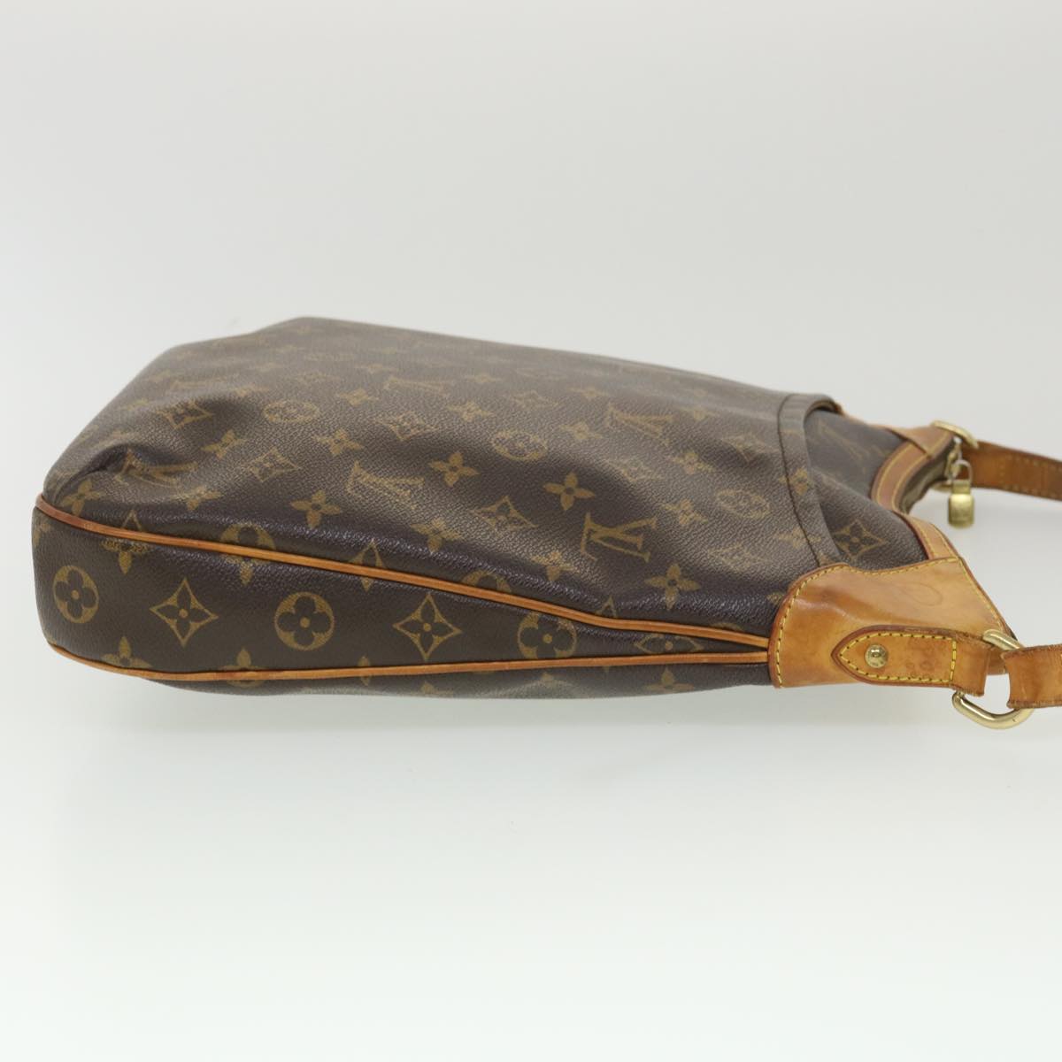 LOUIS VUITTON Monogram Odeon MM Shoulder Bag LV Auth ki2684