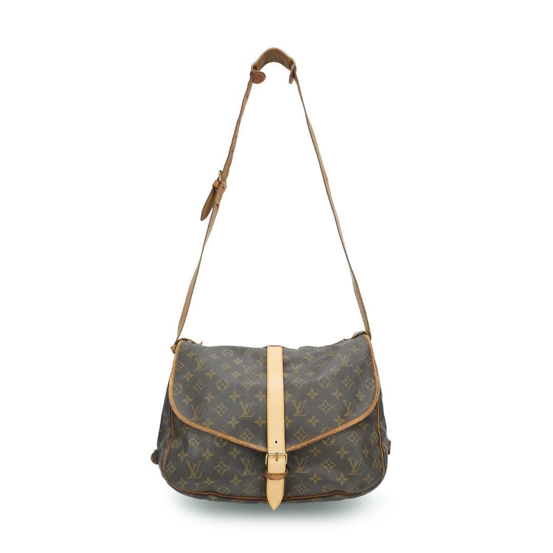 Louis Vuitton ‘Saumur’ Messenger Bag