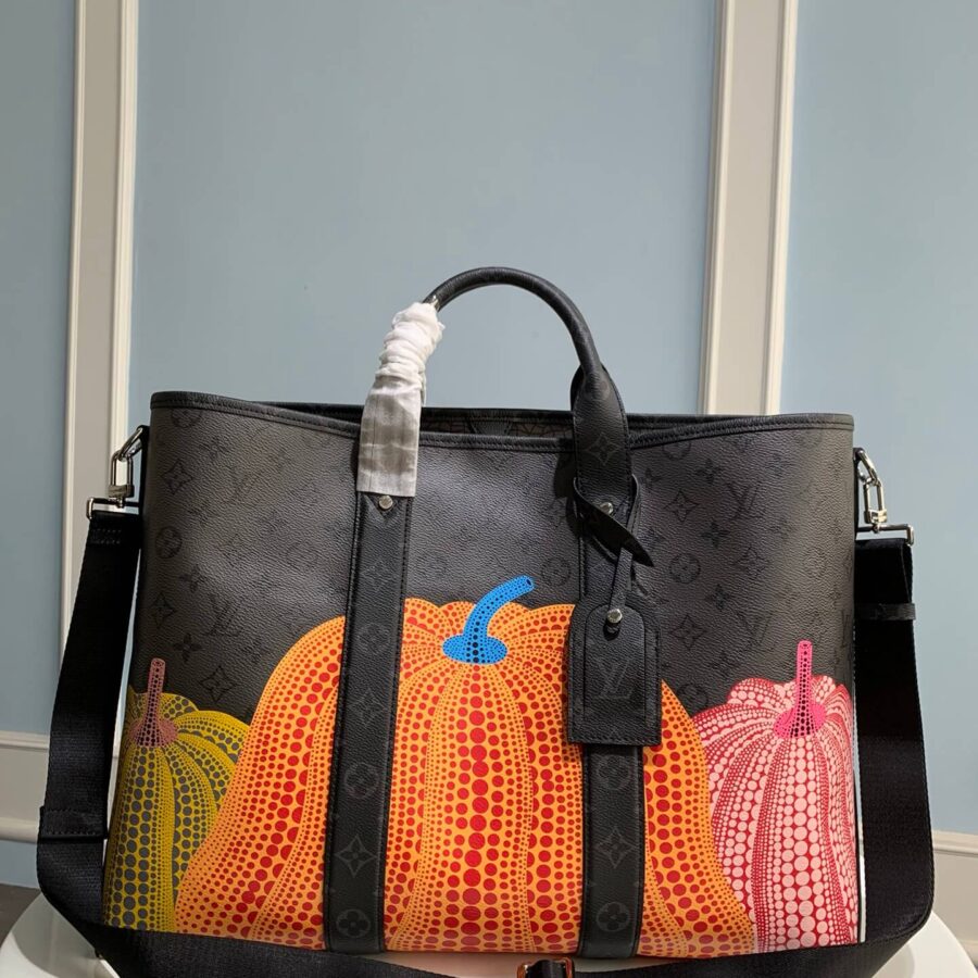 LU x YK Weekend Tote Monogram Eclipse Reverse 43cm With colorful pumpkin print | Studio Nafay
