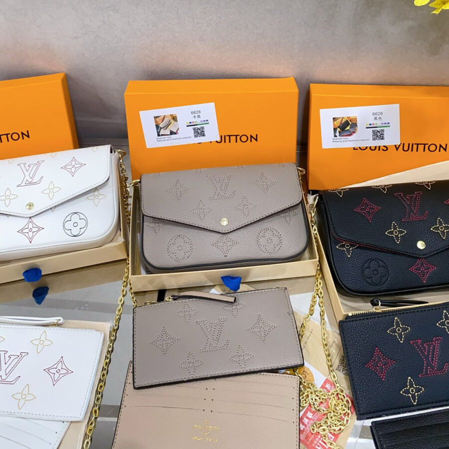 Louis vuitton handbag | Studio Nafay