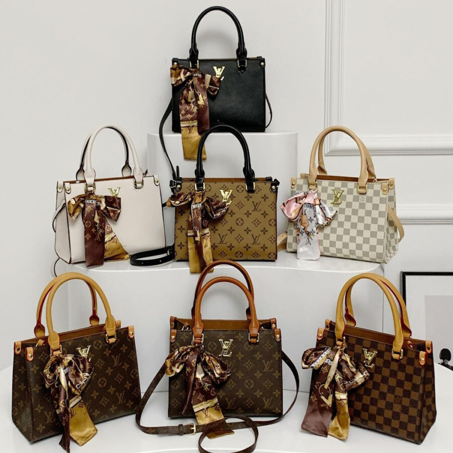 Louis vuitton handbag | Studio Nafay