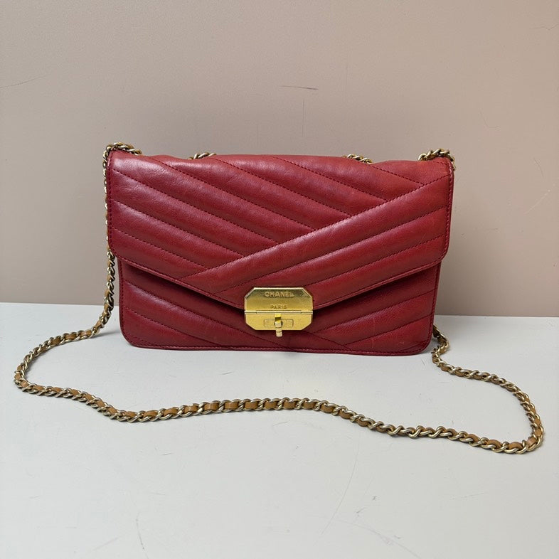 Chanel. Calfskin Single Flap Bag Red Medium Size with Gold Chain Strap