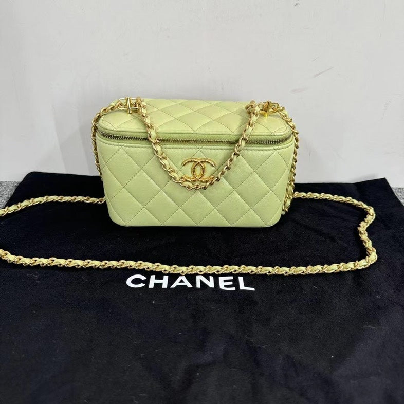 Chanel Lime Green Quilted Leather Vanity Case with Dustbag Small | Studio Nafay