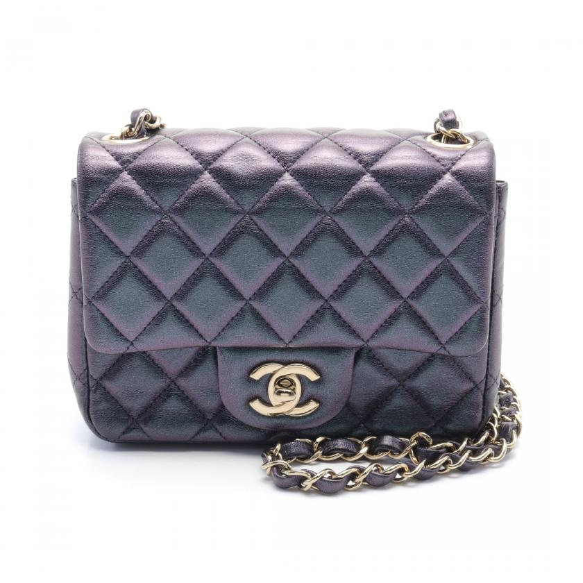Chanel Mini Matelasse Navy Leather Chain Shoulder Bag Gold Hardware | Studio Nafay