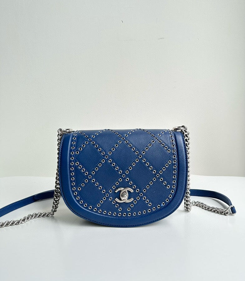 Chanel Blue Leather Quilted Crossbody Bag Small | Studio Nafay