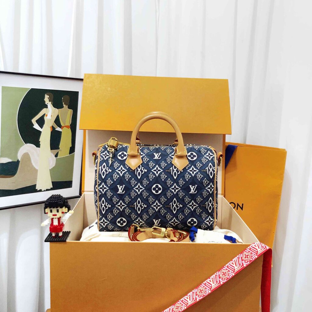 louis vuitton blue handbag - Product Image 2