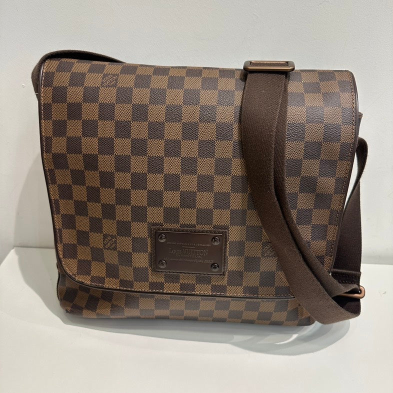 Louis Vuitton Damier Ebene Messenger Crossbody Bag - Brown | Studio Nafay