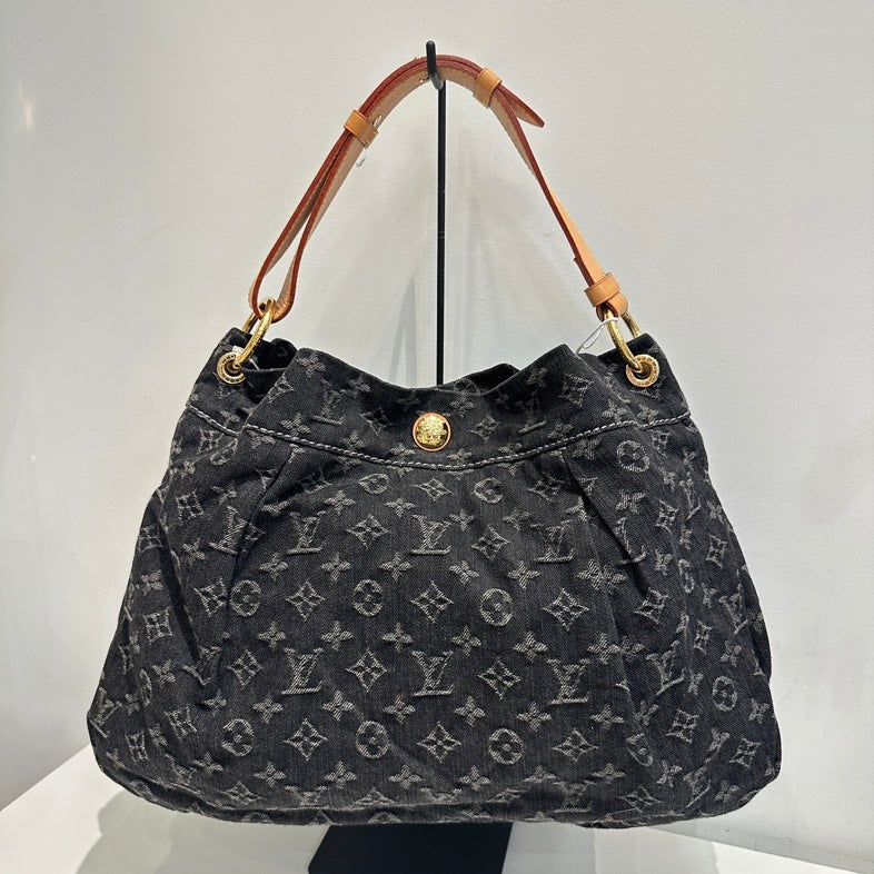 Louis Vuitton Daily PM Black Shoulder Bag