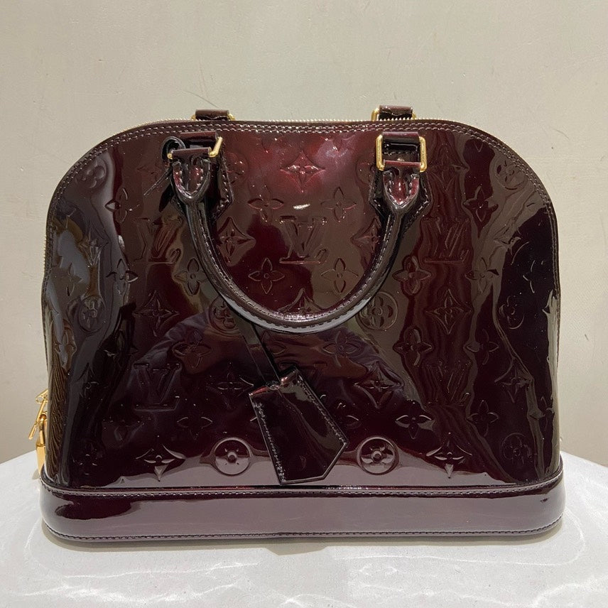 Louis Vuitton Patent Alma PM in Amarante – Top Handle Bag