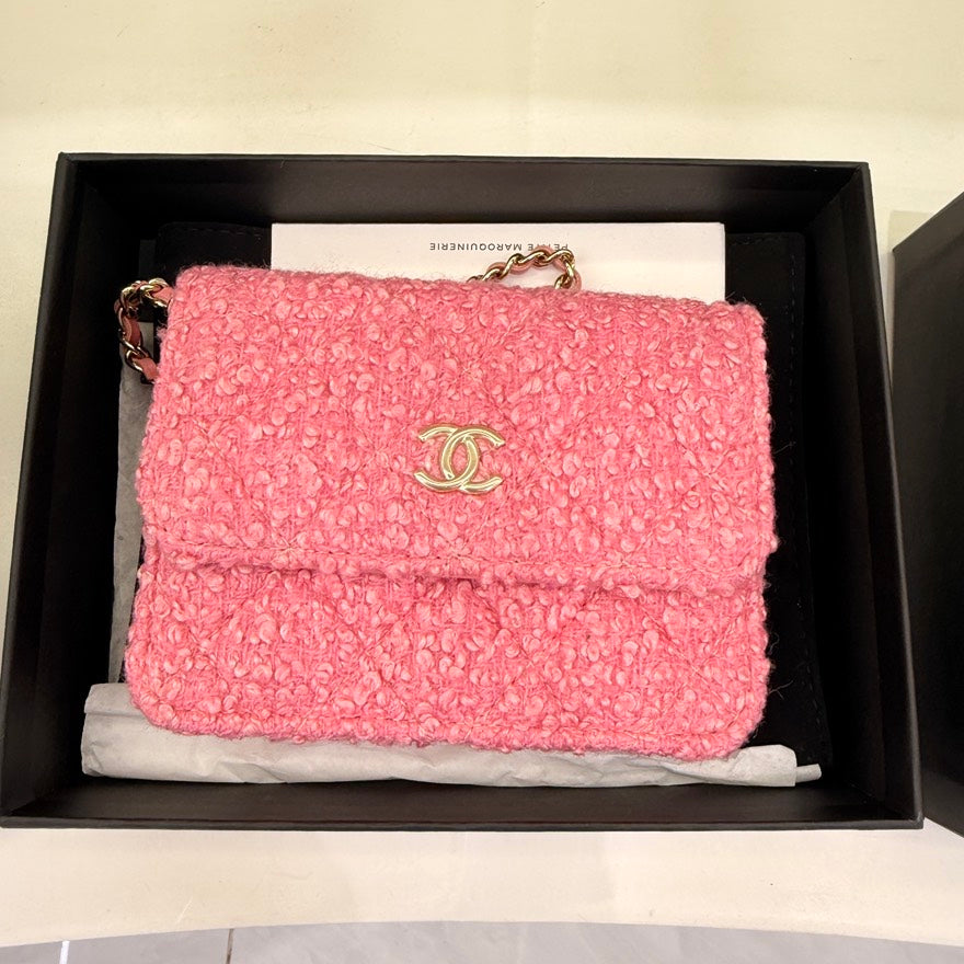 Chanel Mini Chain Bag in Pink Tweed - Shoulder Mini Bag | Studio Nafay