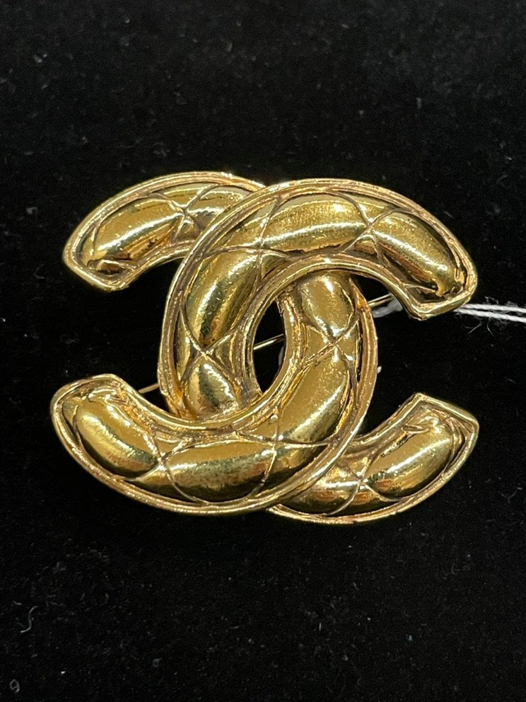 Chanel CC Logo Gold Brooch Luxury Designer Handbag