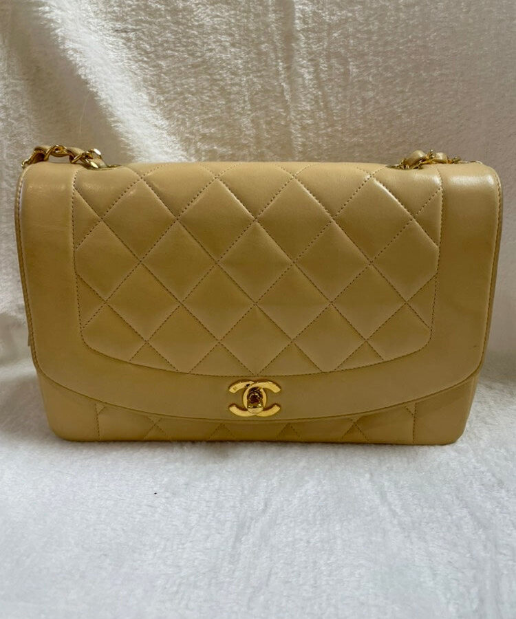 Chanel Quilted Shoulder Bag Beige Leather | Studio Nafay