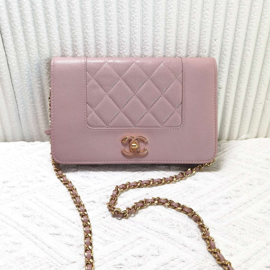 Chanel WOC Bag XR Pink Crossbody | Studio Nafay