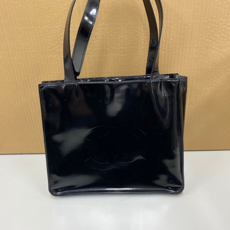Chanel Leather Patent Black Tote | Studio Nafay