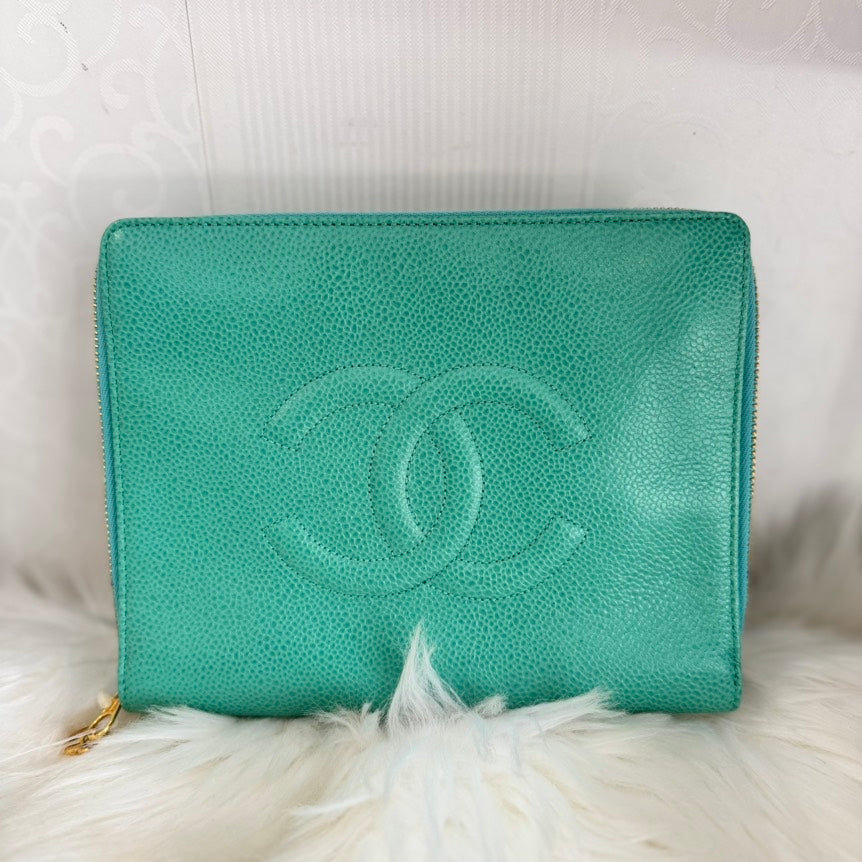 Chanel Jumbo COCO Mark Pouch Turquoise Leather Clutch | Studio Nafay