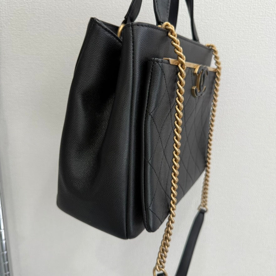 Chanel Leather Caviar Black Shoulder Bag 5