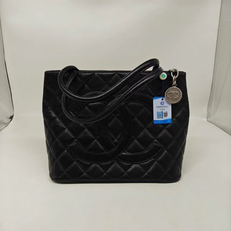 Chanel Hilton Black Caviar Hobo Underarm Tote in Black Leather | Studio Nafay