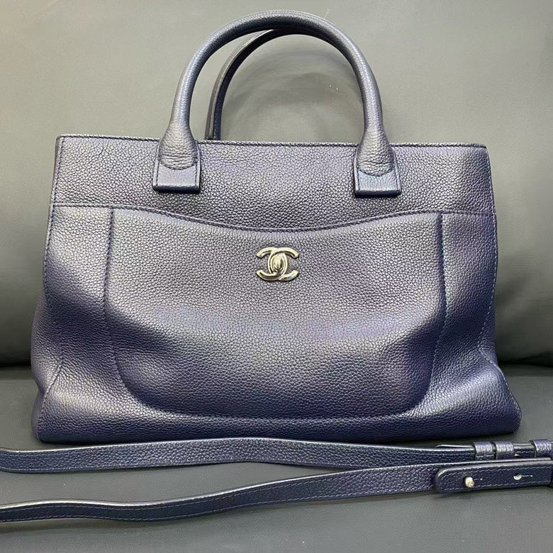Chanel Medium Shoulder Bag Navy Blue Caviar Leather | Studio Nafay