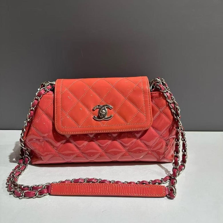 Chanel BCQ Quilted Coral Shoulder Bag | Studio Nafay