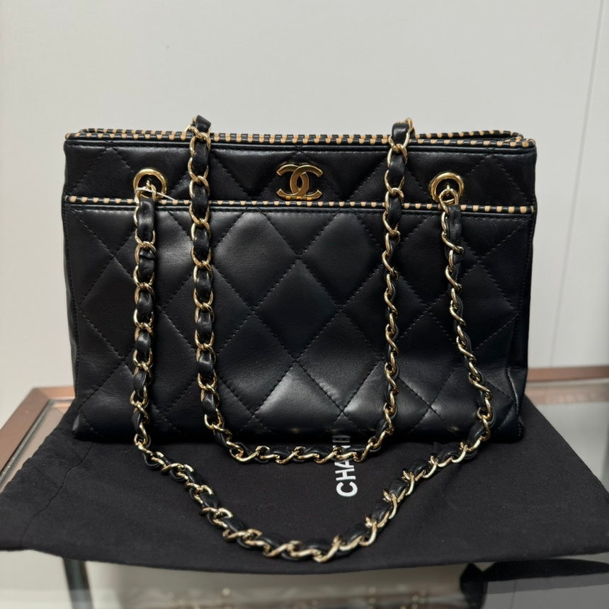 Chanel Quilted CC Chain Shoulder Bag Black Leather | Studio Nafay