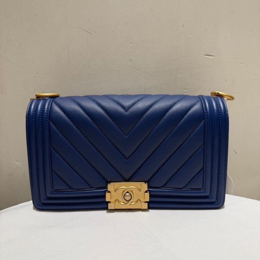Chanel Boy Medium Leboy Handbag | Studio Nafay