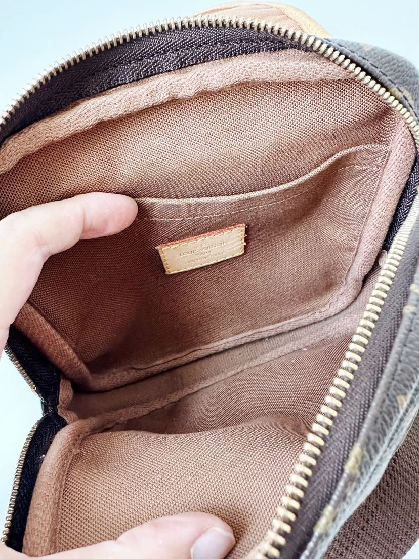 Louis Vuitton Belt Bum Bag 16x17cm