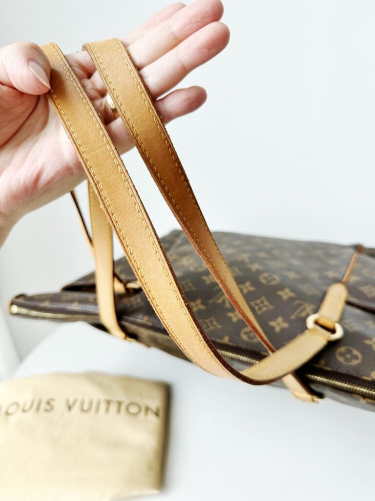 Louis Vuitton Totally GM Bag 33x41x30cm - Product Image 2