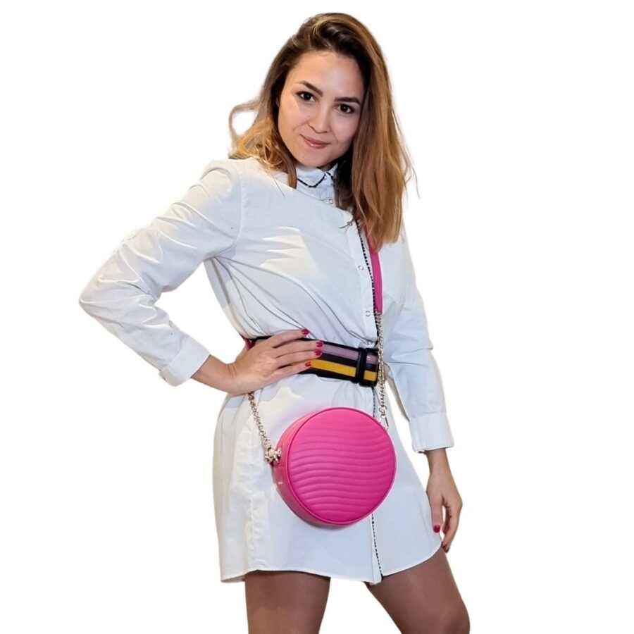 Swing Mini Round Leather Crossbody Pink | Studio Nafay