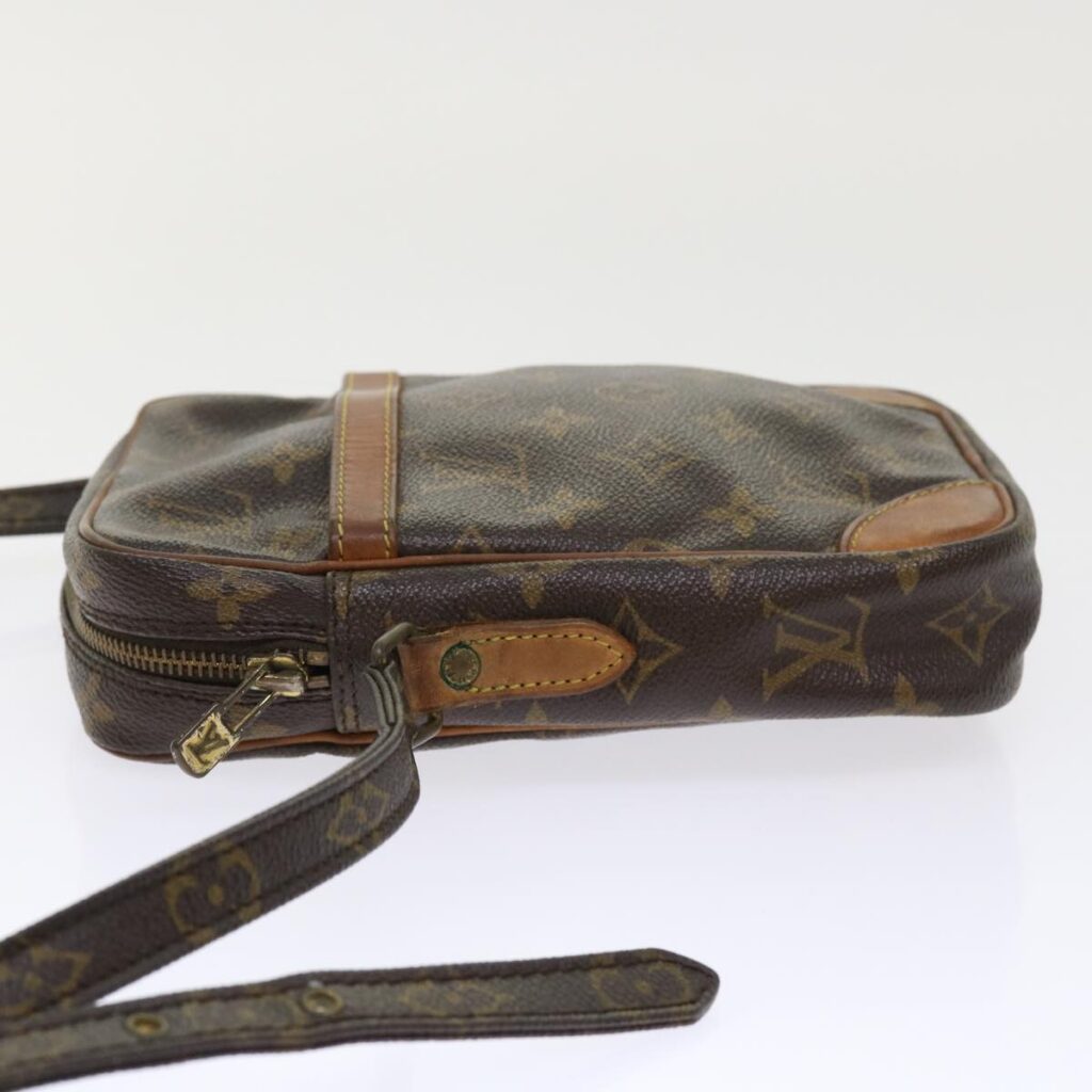 LOUIS VUITTON Monogram Danube Shoulder Bag LV th3785 - Product Image 2