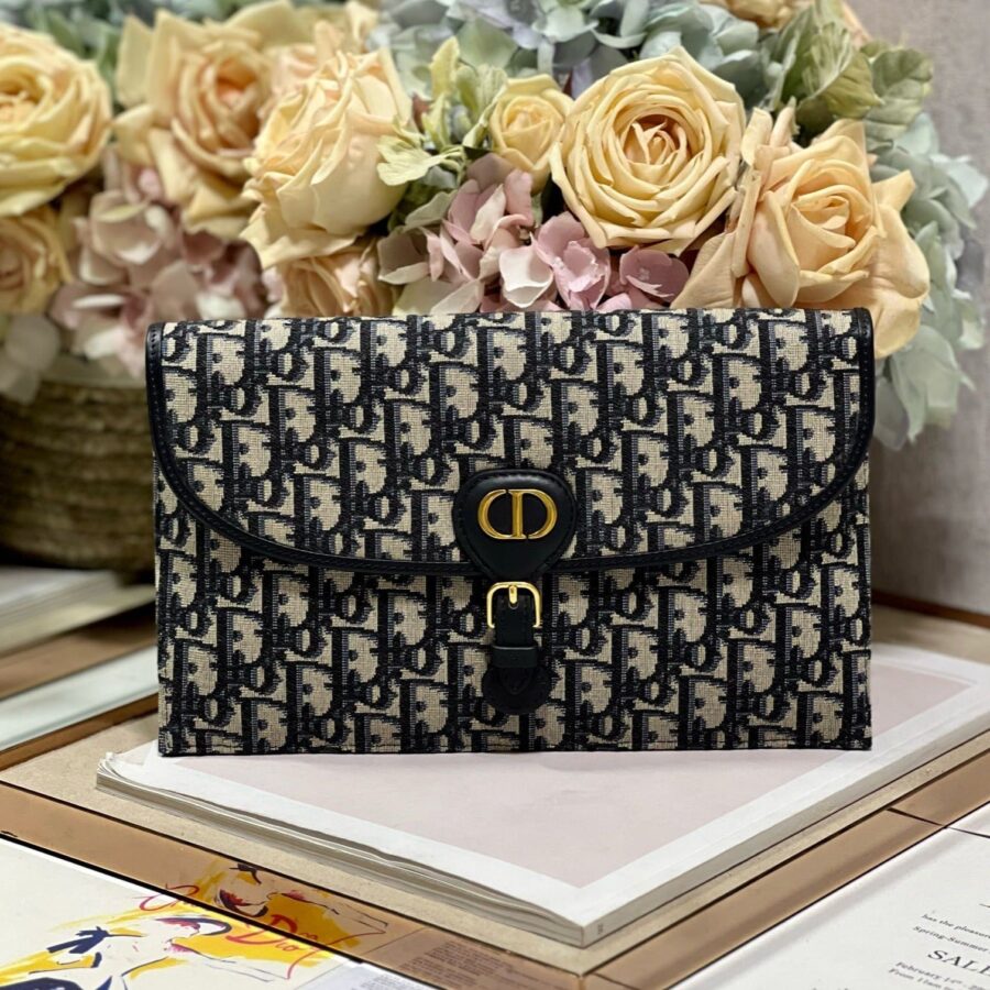 CD BOBBY 27CM BLUE OBLIQUE EMBROIDERY | Studio Nafay