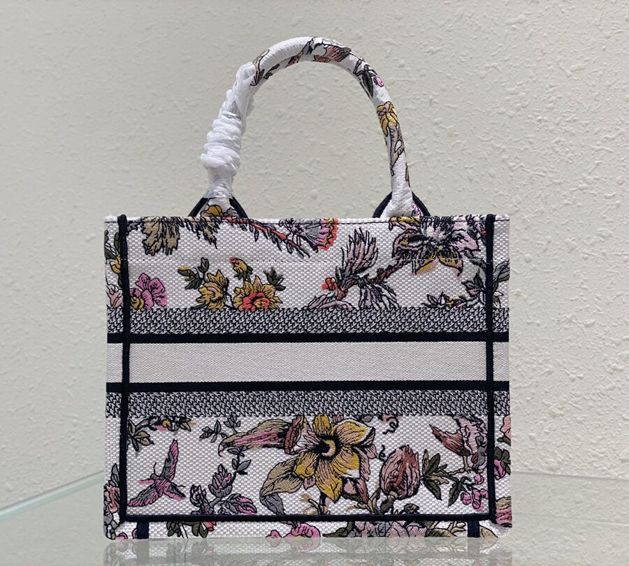 Small CD Book Tote 26.5cm Jardin Botanique White | Studio Nafay
